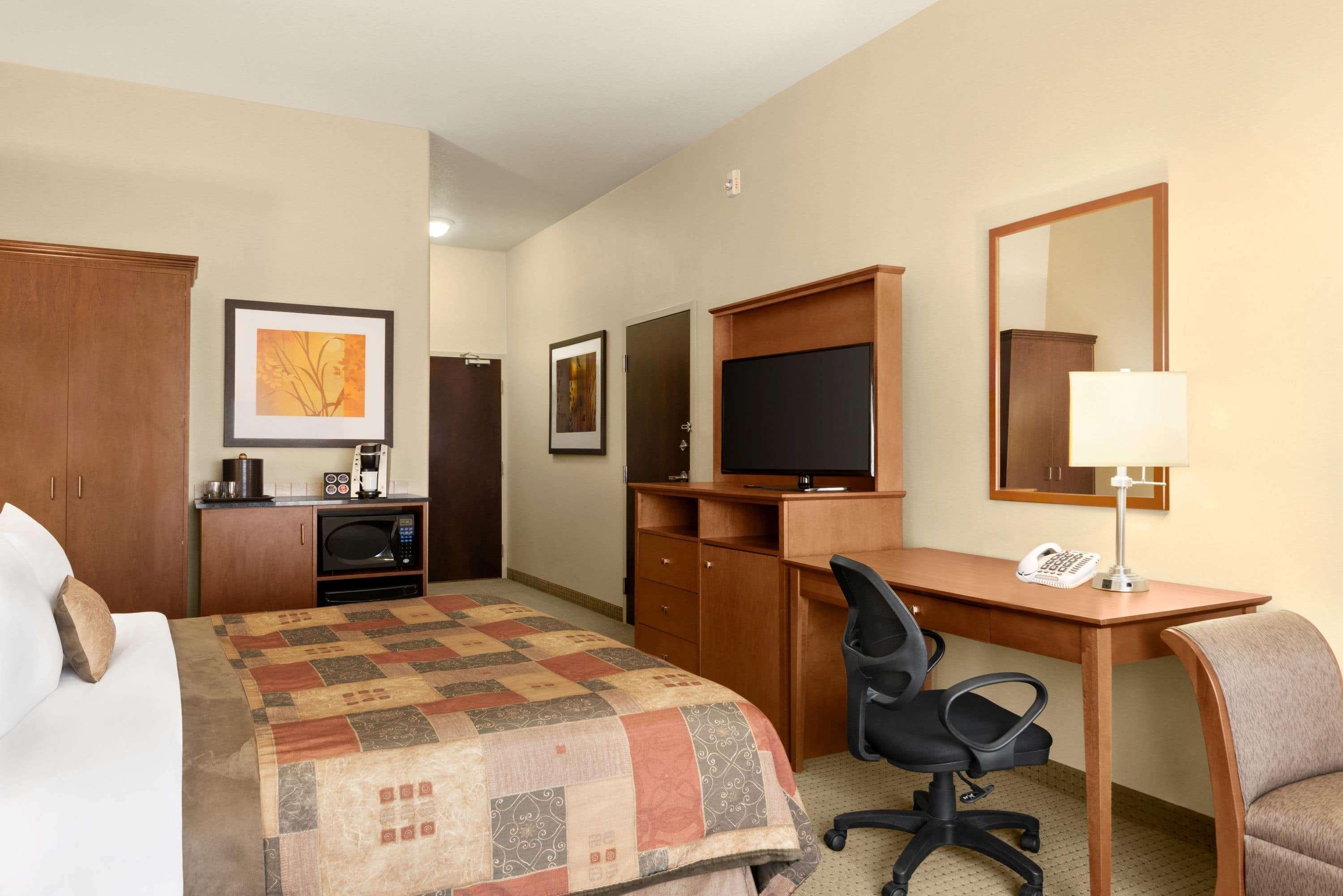 Ramada By Wyndham Drayton Valley Экстерьер фото